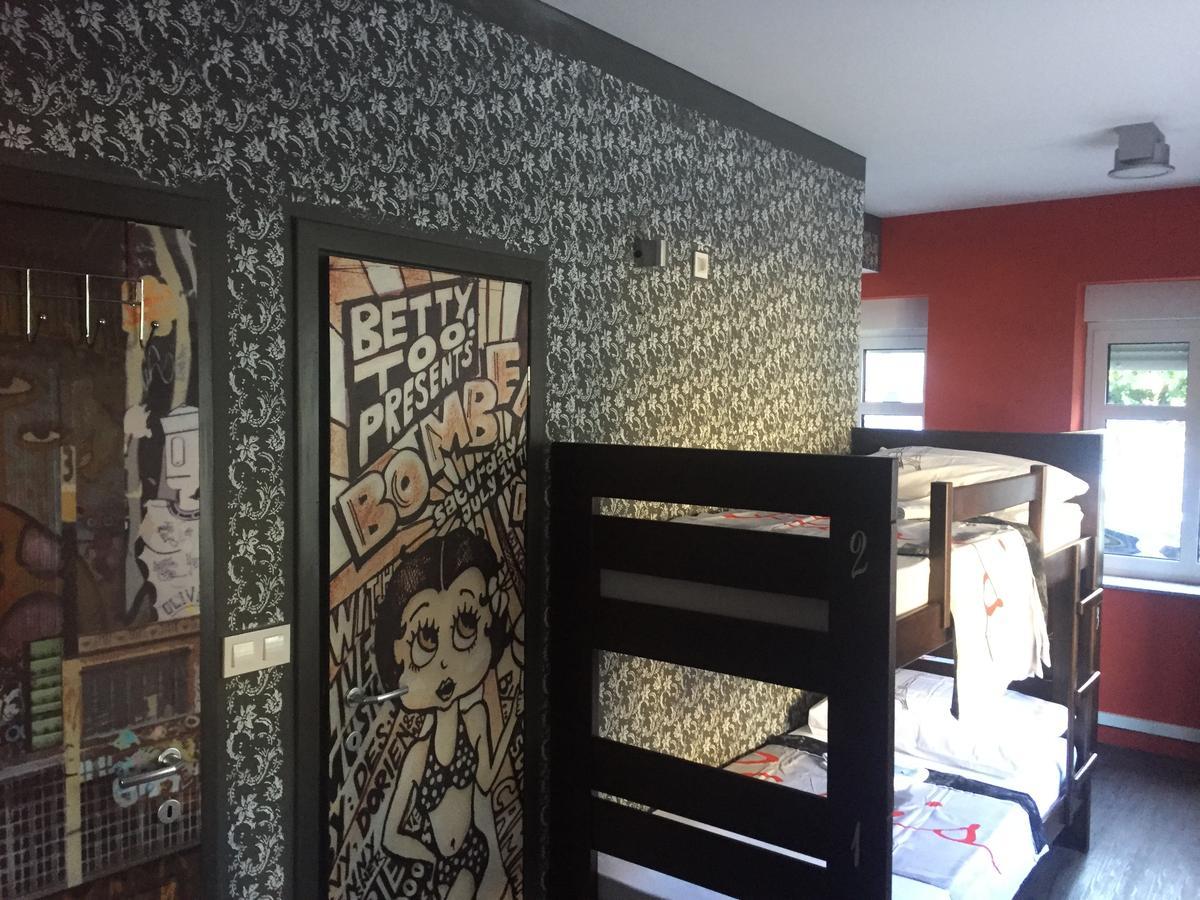 Hostel Paris 萨格勒布 外观 照片
