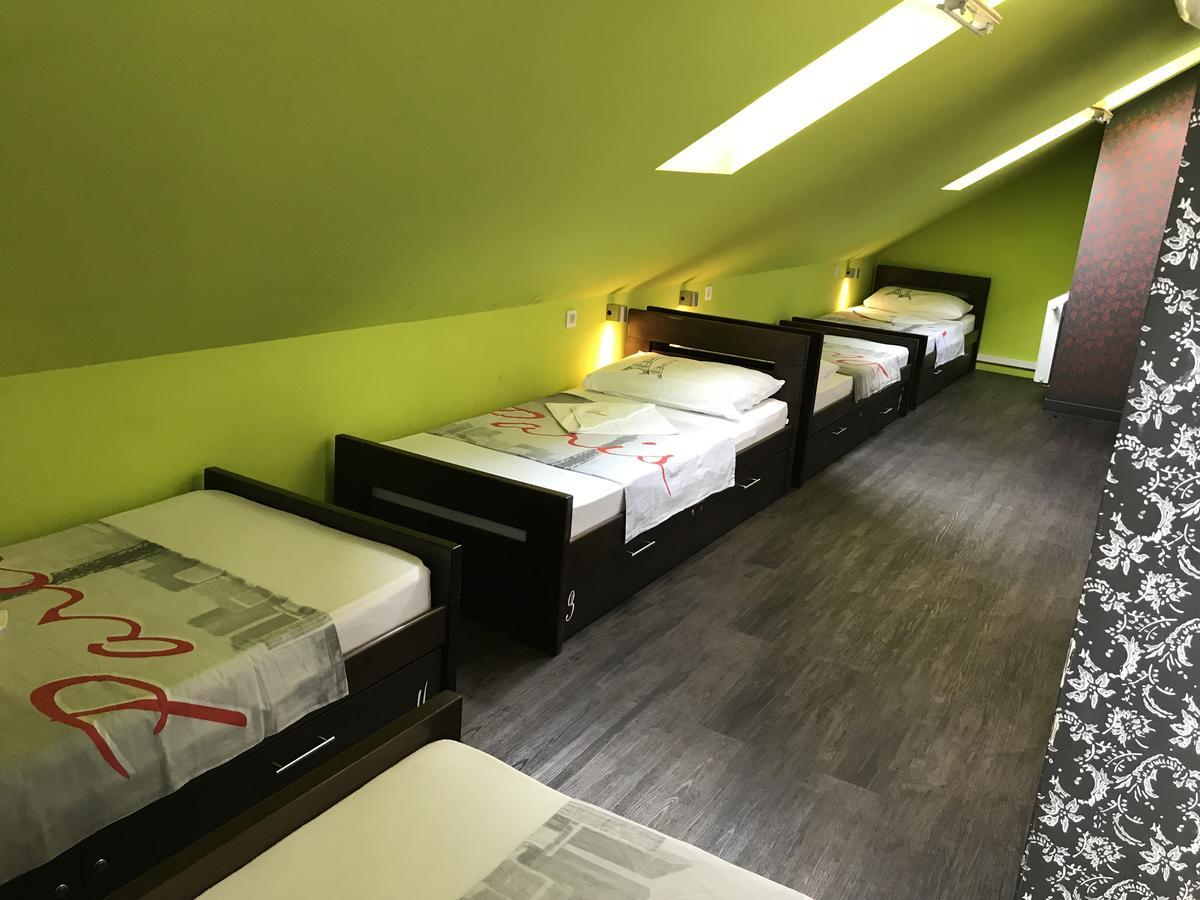Hostel Paris 萨格勒布 外观 照片
