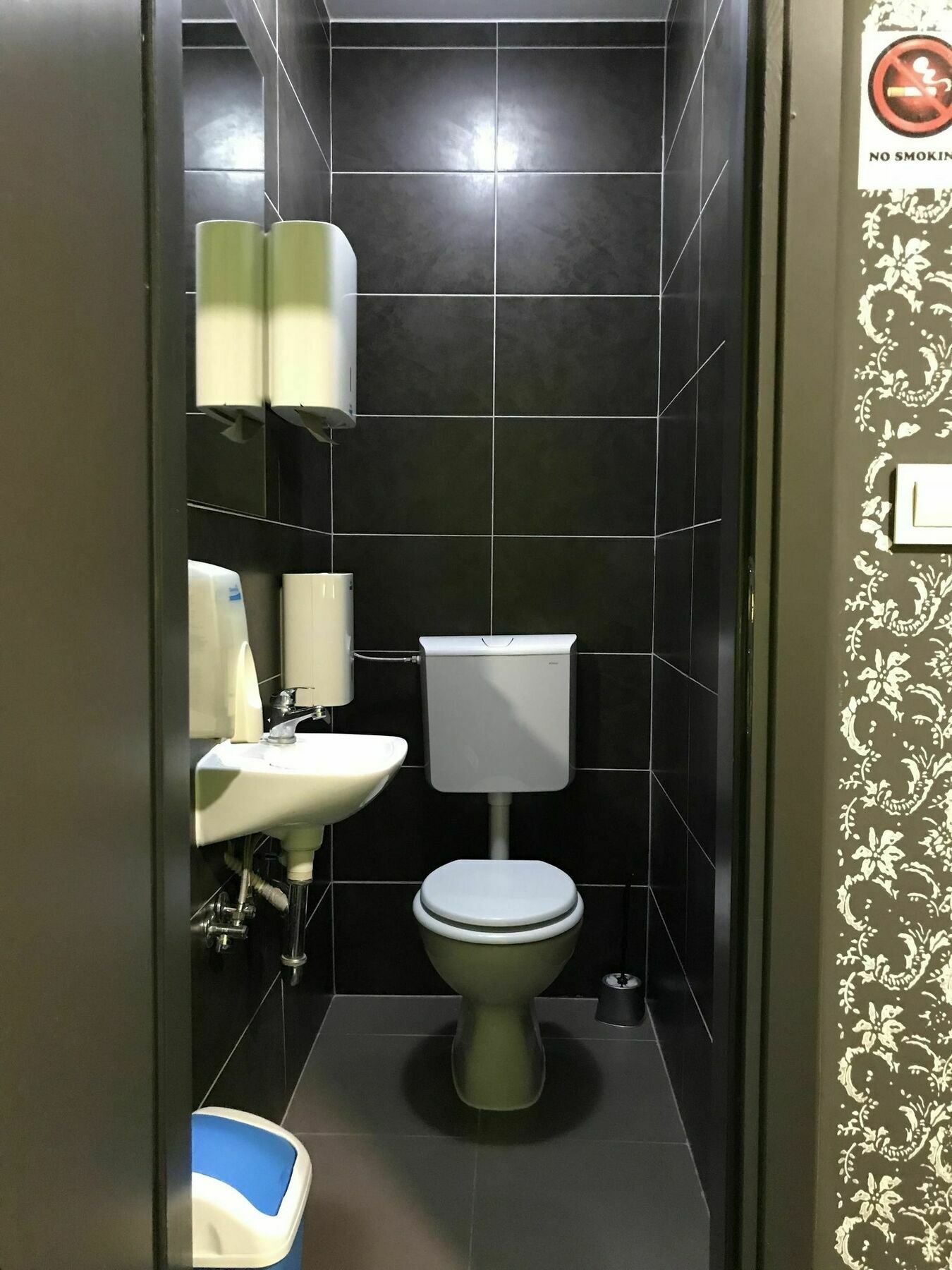 Hostel Paris 萨格勒布 外观 照片